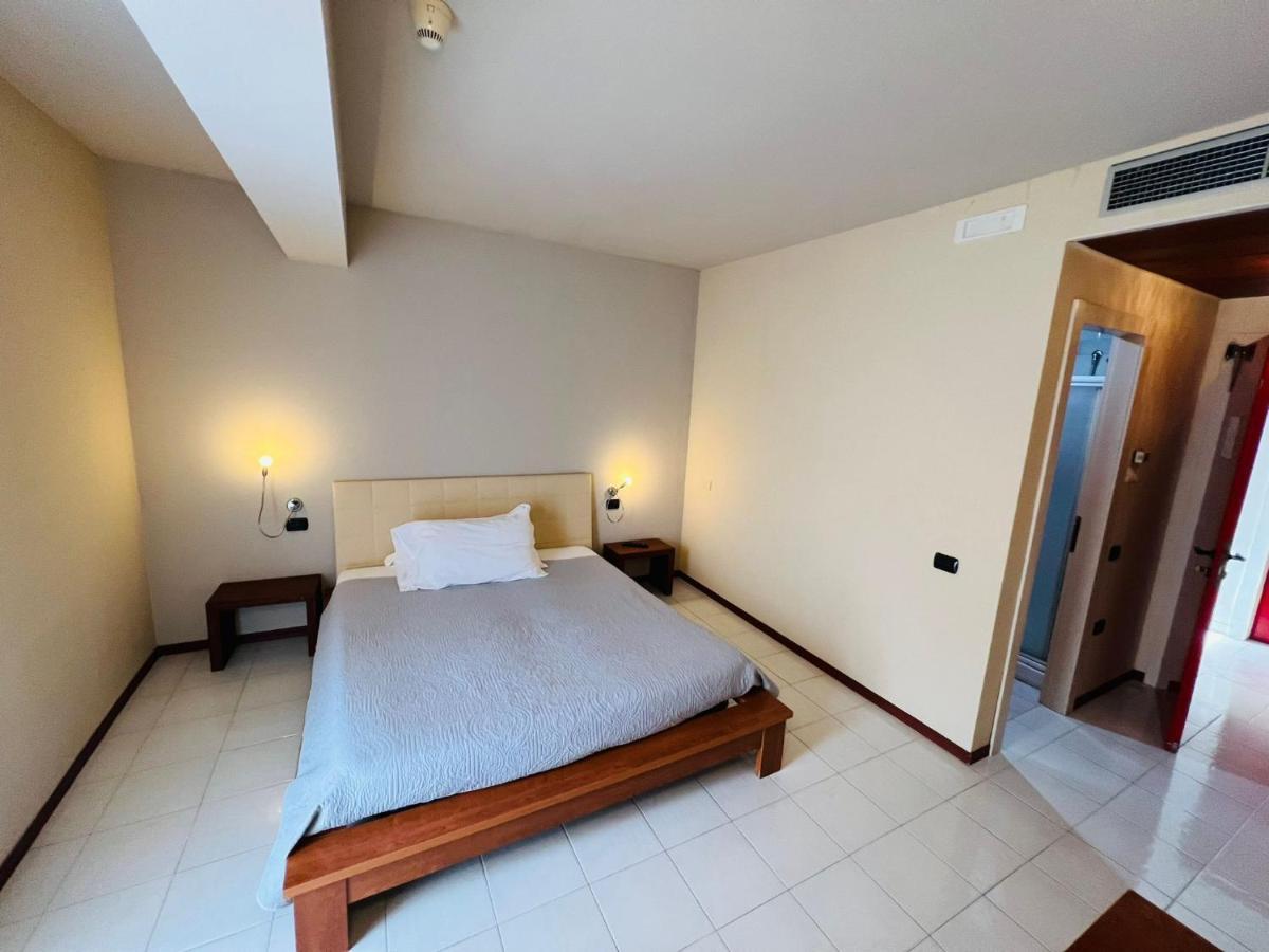 Hotel Garni Santa Caterina Orta San Giulio Dış mekan fotoğraf